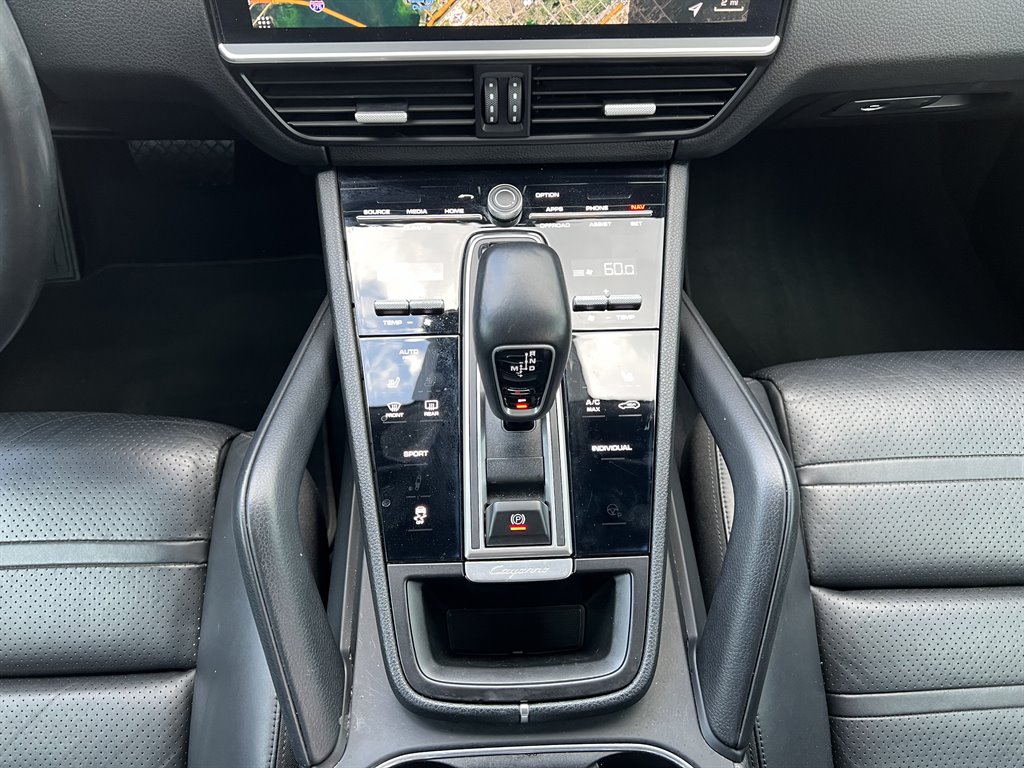 2019 Porsche Cayenne photo