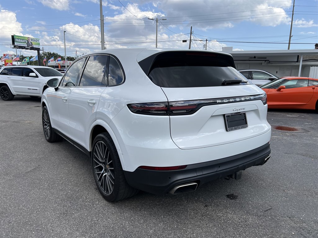 2019 Porsche Cayenne photo