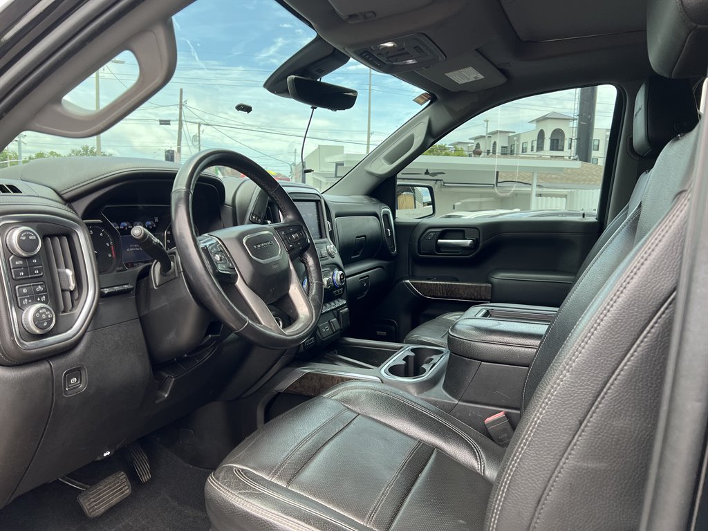 2020 GMC Sierra 1500 Denali photo