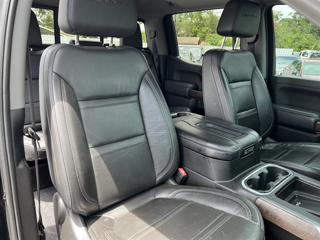 2020 GMC Sierra 1500 Denali photo