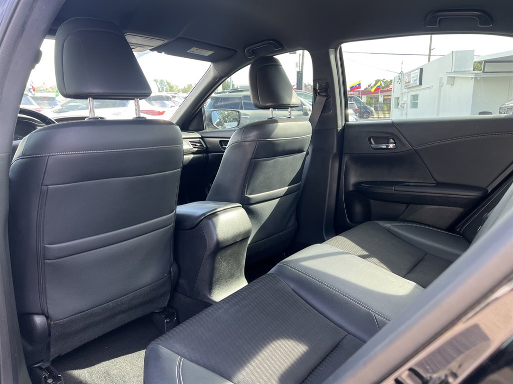 2017 Honda Accord - $13,999