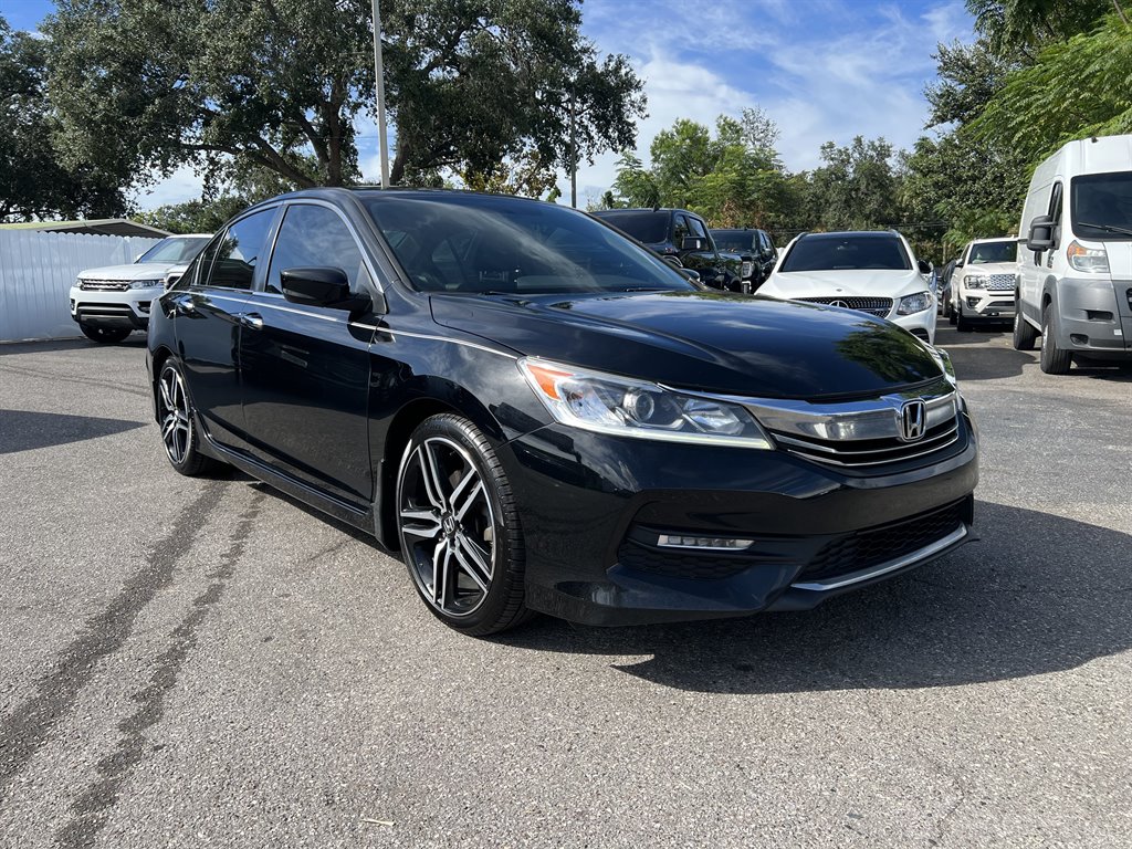 2017 Honda Accord - $13,999