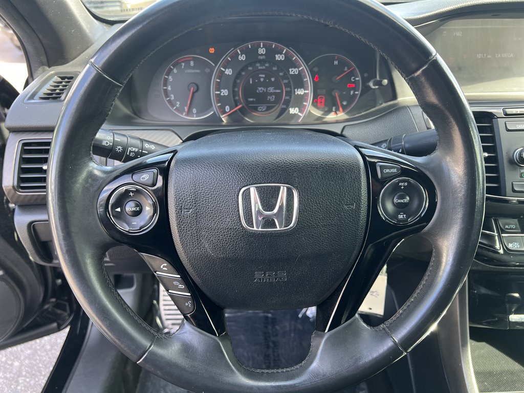 2017 Honda Accord - $13,999