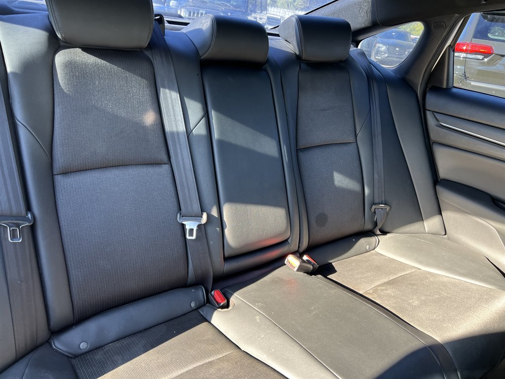 2019 Honda Accord - $19,999
