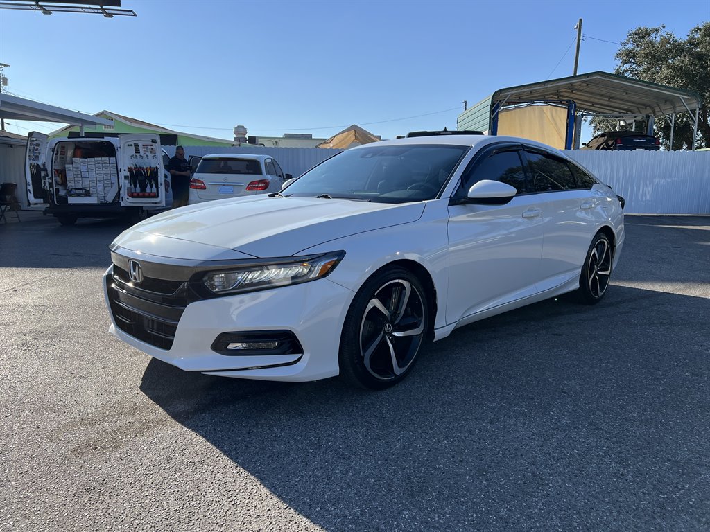 2019 Honda Accord - $19,999