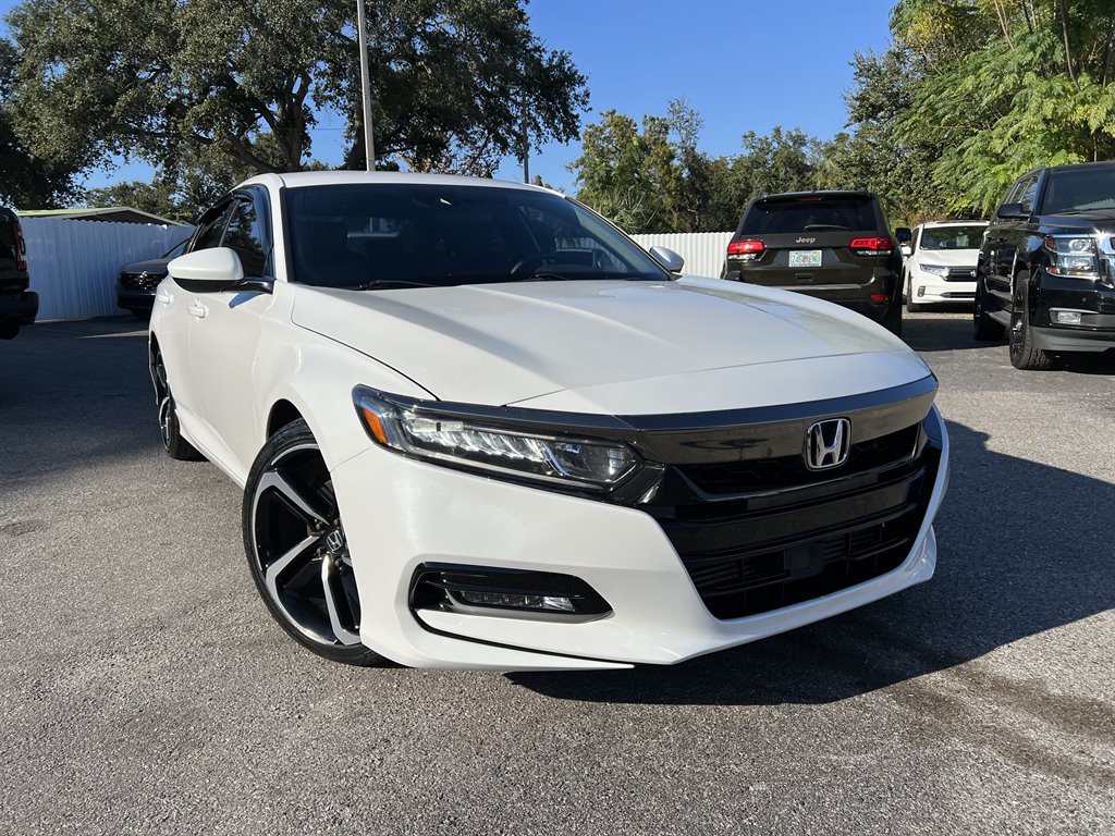2019 Honda Accord - $19,999