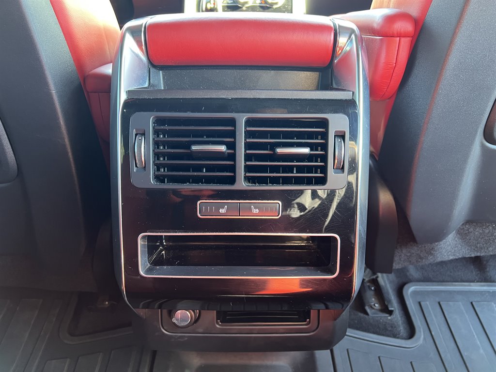2016 Land Rover Range Rover Sport - $26,999