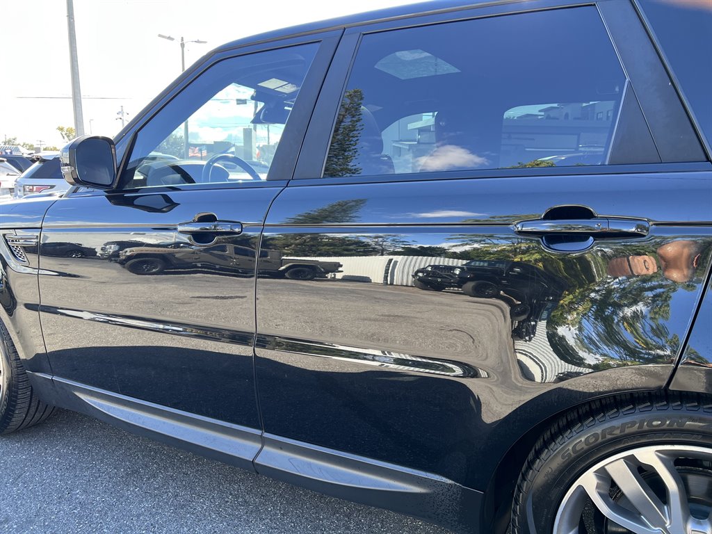 2016 Land Rover Range Rover Sport - $26,999