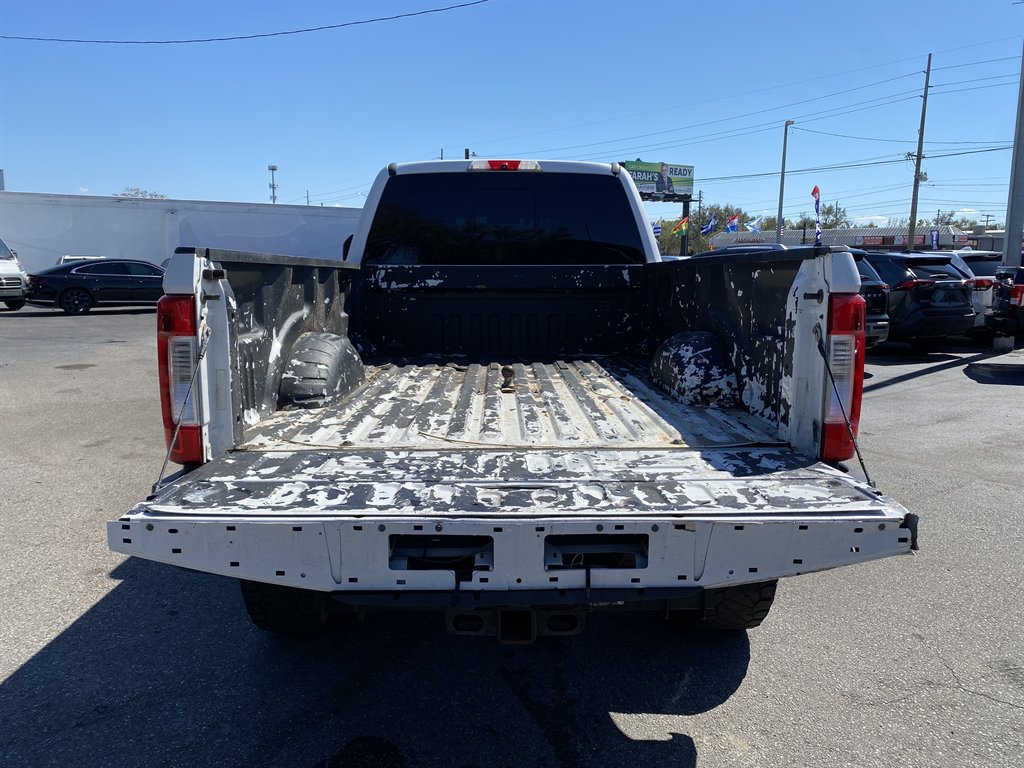 2018 Ford F-350 - $29,999