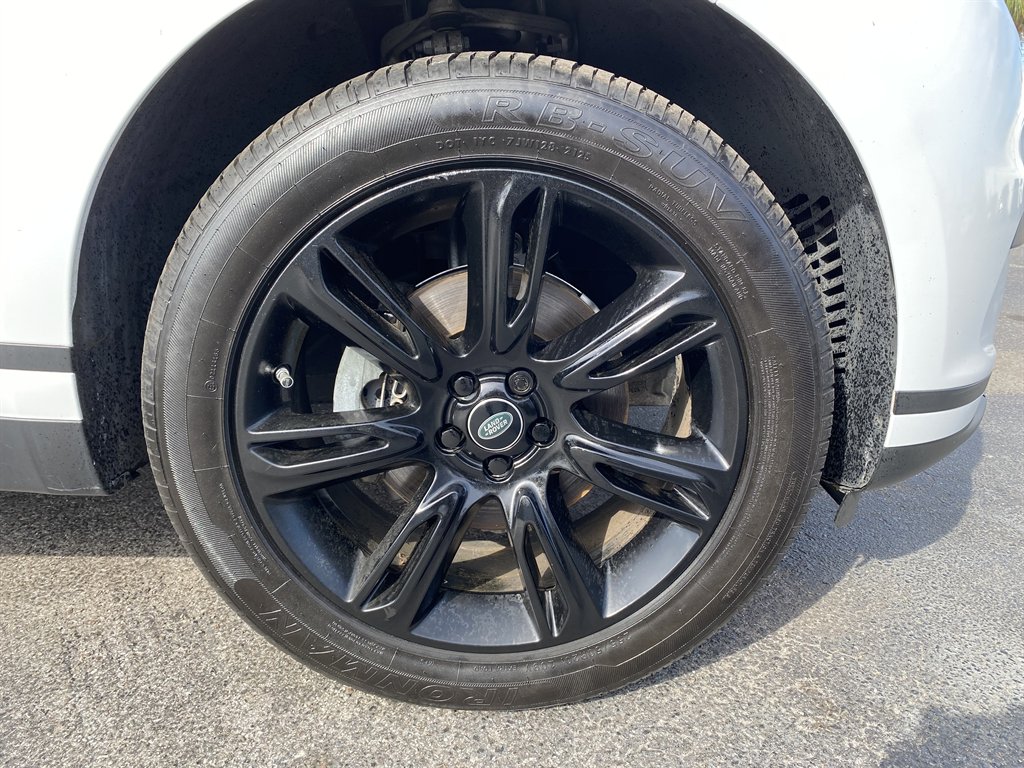 2020 Land Rover Range Rover Velar - $26,999