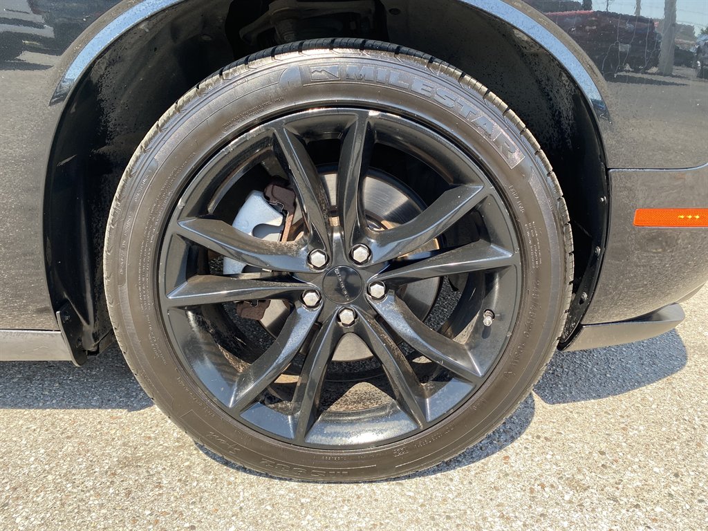 2016 Dodge Challenger - $19,999