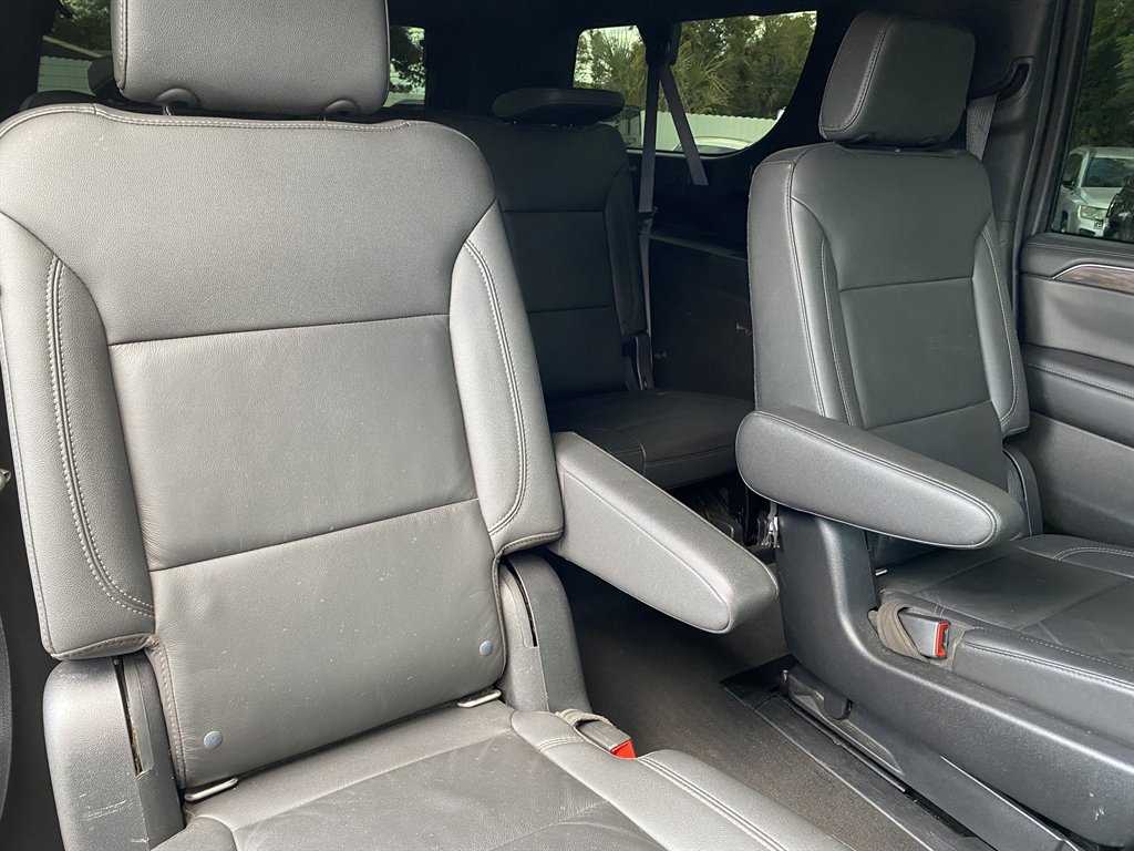 2021 Chevrolet Suburban - $44,999