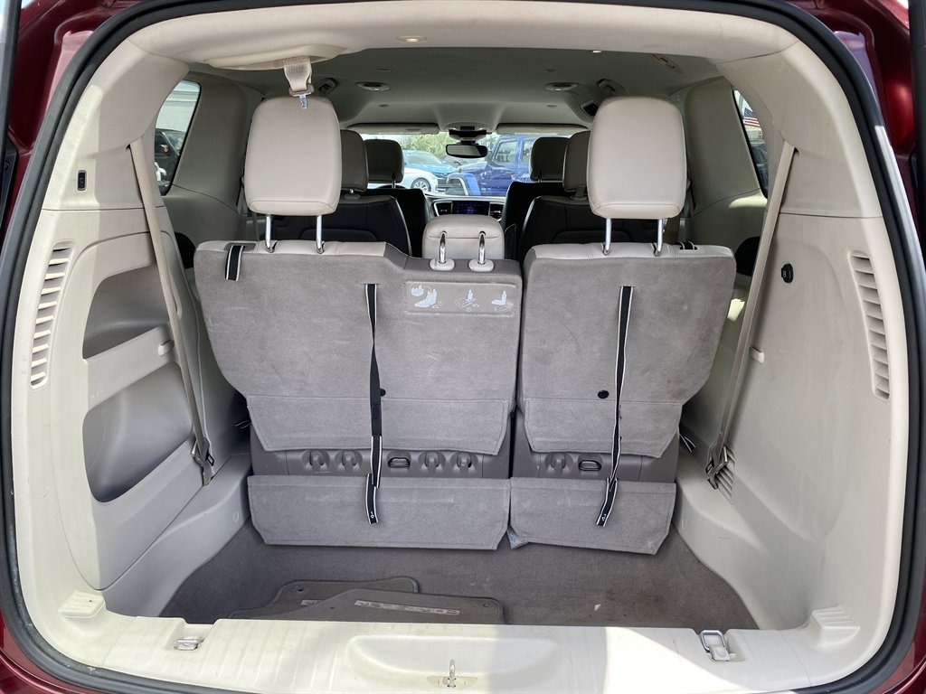 2017 Chrysler Pacifica - $13,999