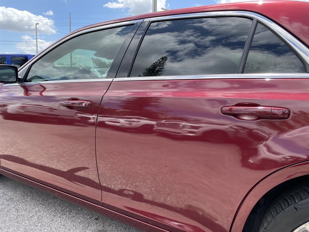 2018 Chrysler 300 - $14,999