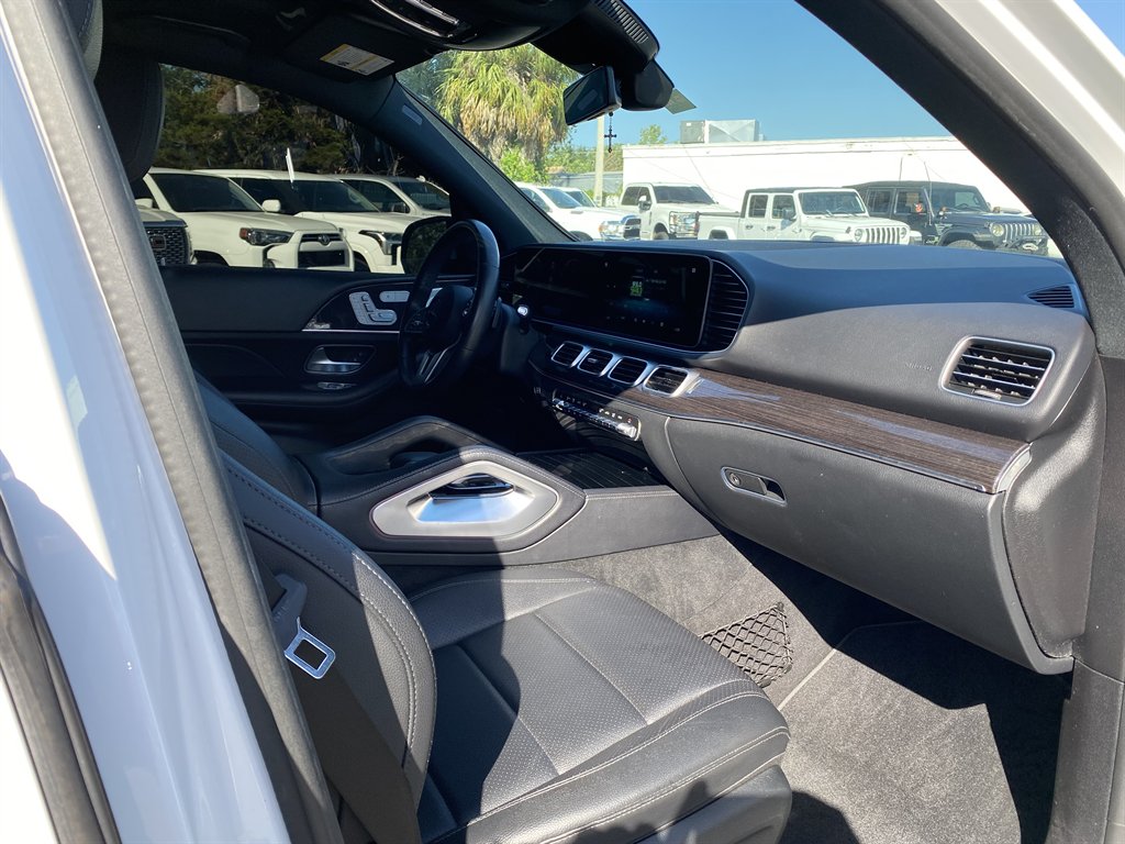 2020 Mercedes-Benz GLE - $28,999