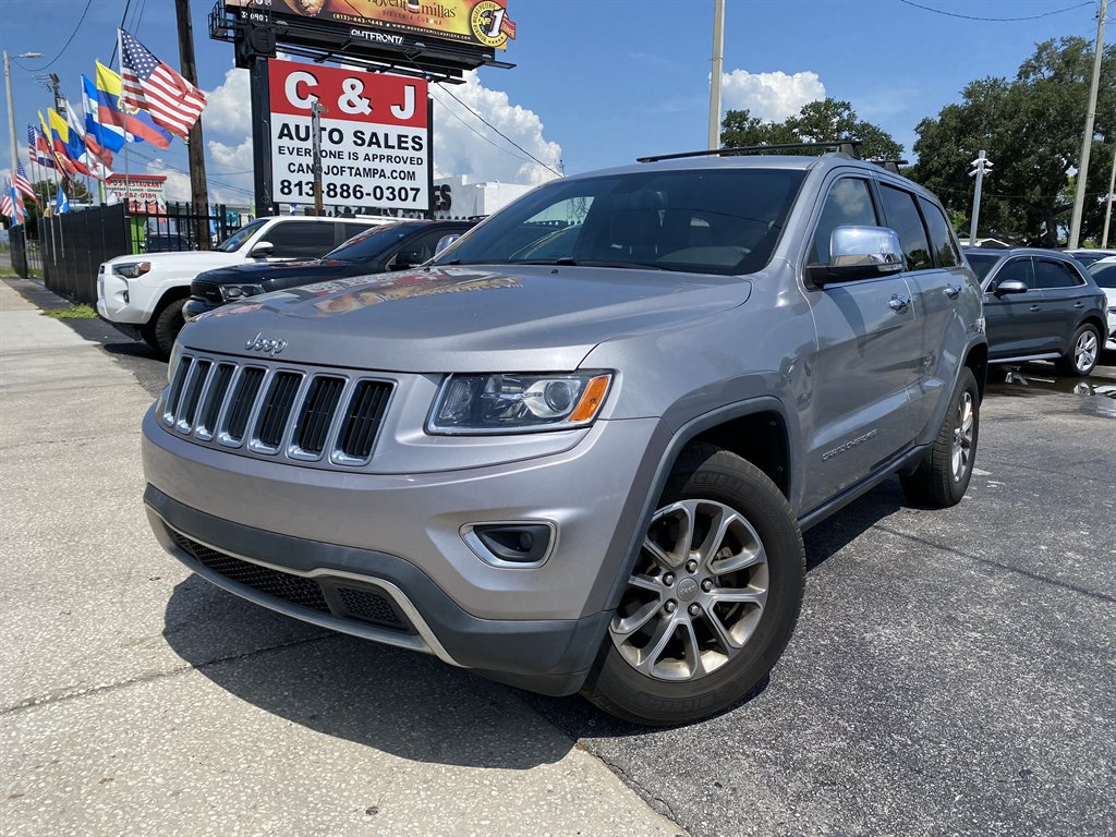 2014 Jeep Cherokee - $13,999