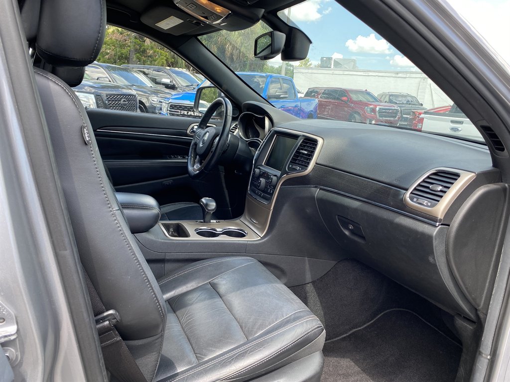 2014 Jeep Cherokee - $13,999