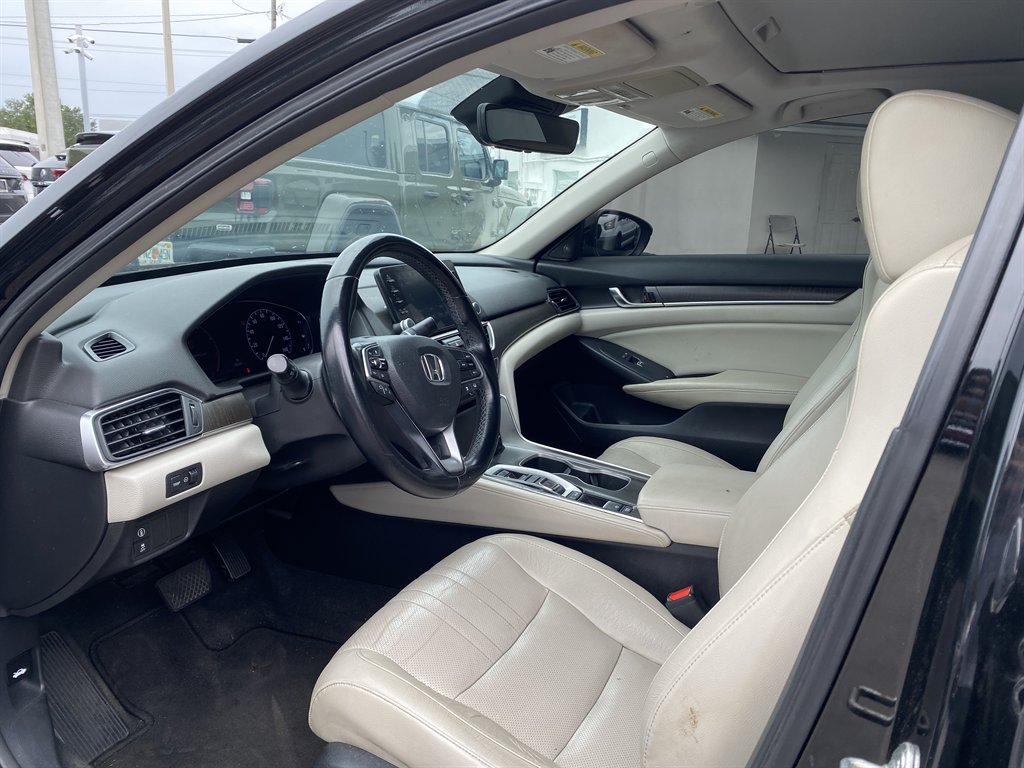 2018 Honda Accord - $18,500