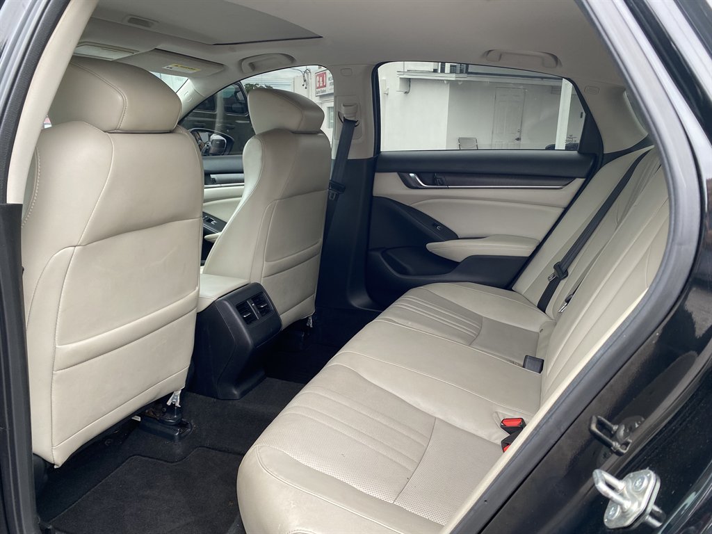 2018 Honda Accord - $18,500