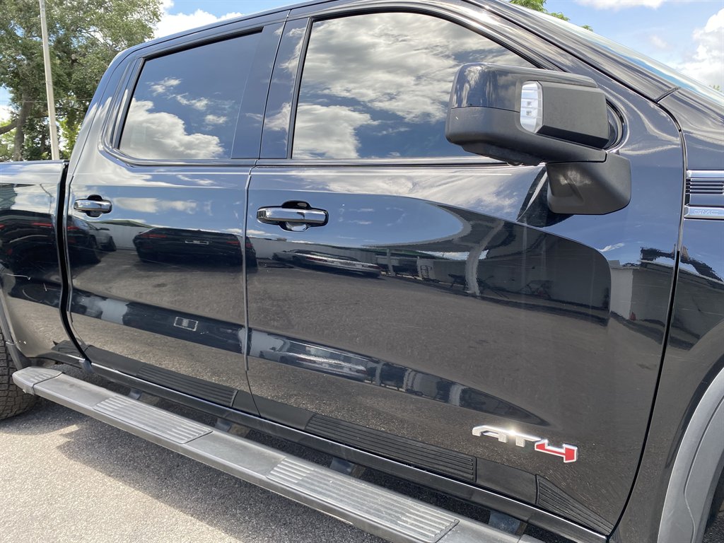 2022 GMC Sierra - $39,999