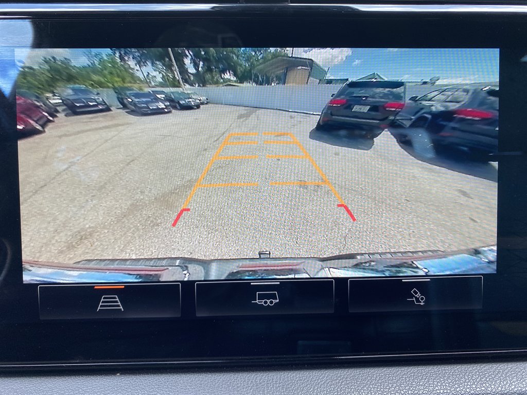 2022 GMC Sierra - $39,999
