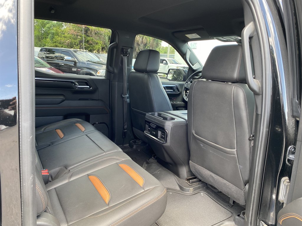 2022 GMC Sierra - $39,999