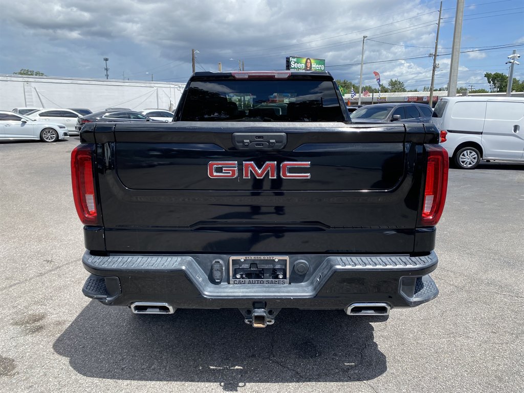 2022 GMC Sierra - $39,999