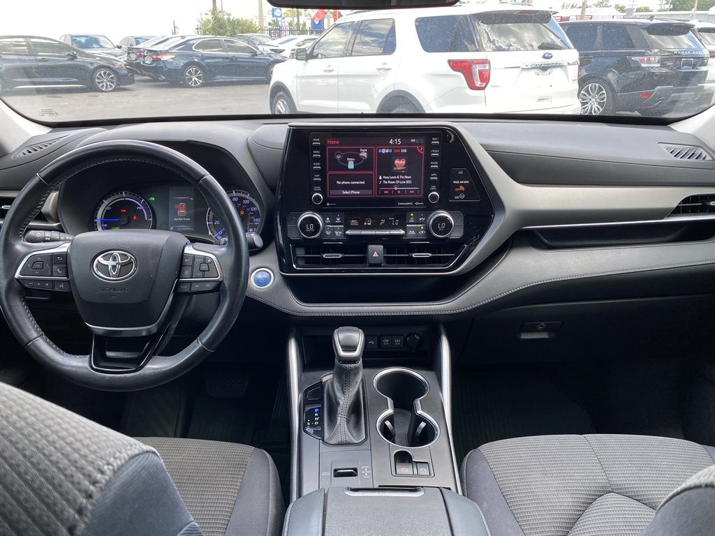 2021 Toyota Highlander - $26,999