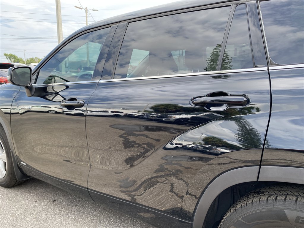 2021 Toyota Highlander - $26,999
