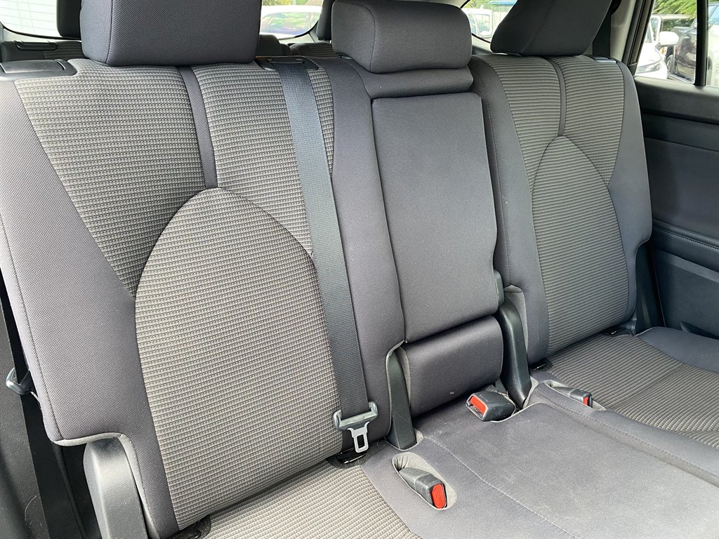2021 Toyota Highlander - $26,999
