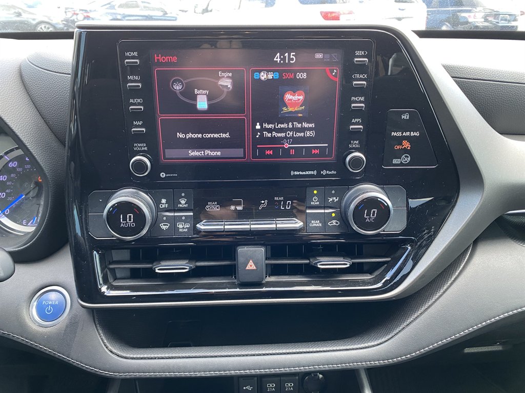 2021 Toyota Highlander - $26,999