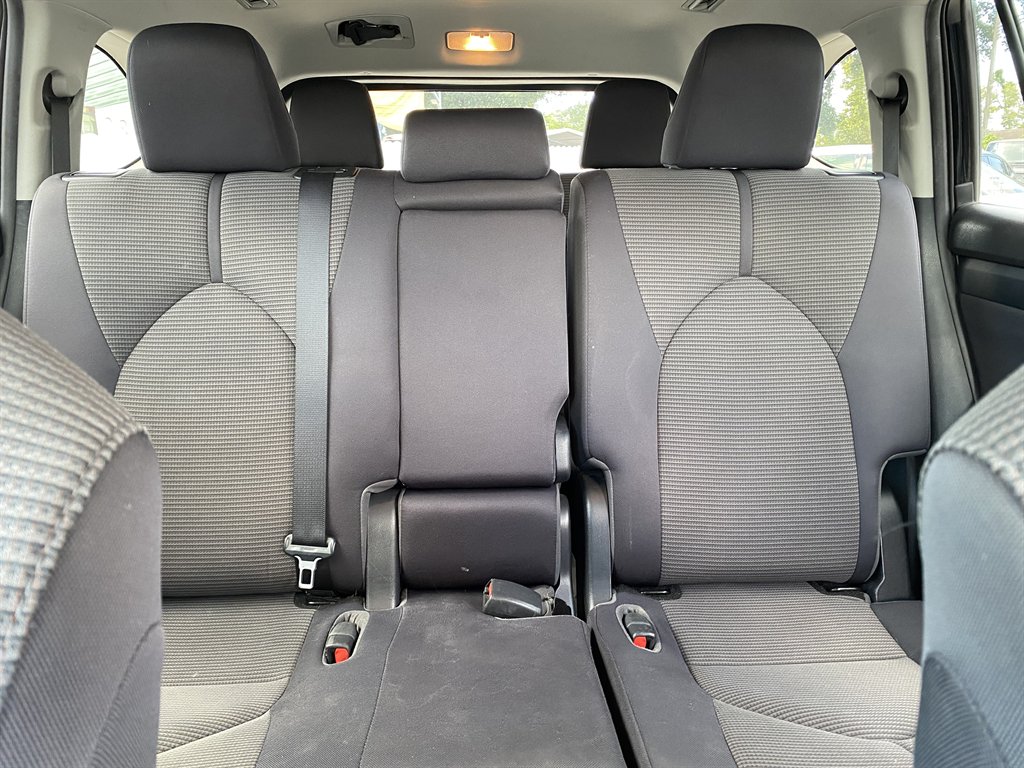 2021 Toyota Highlander - $26,999