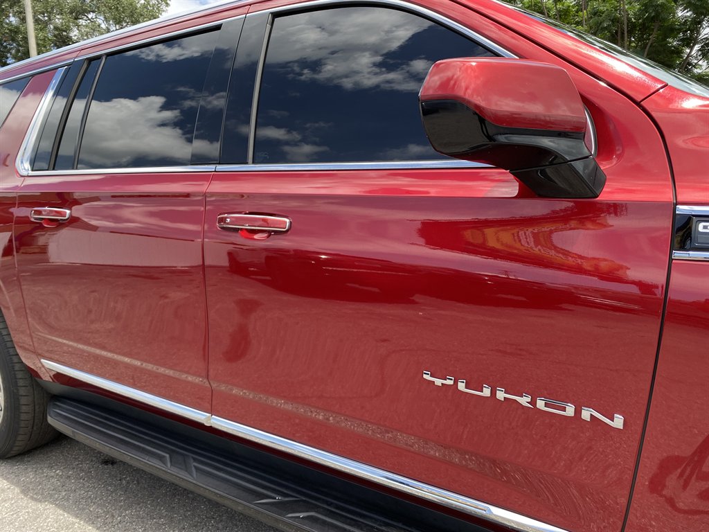 2021 GMC Yukon - $32,999