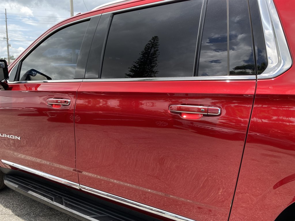 2021 GMC Yukon - $32,999