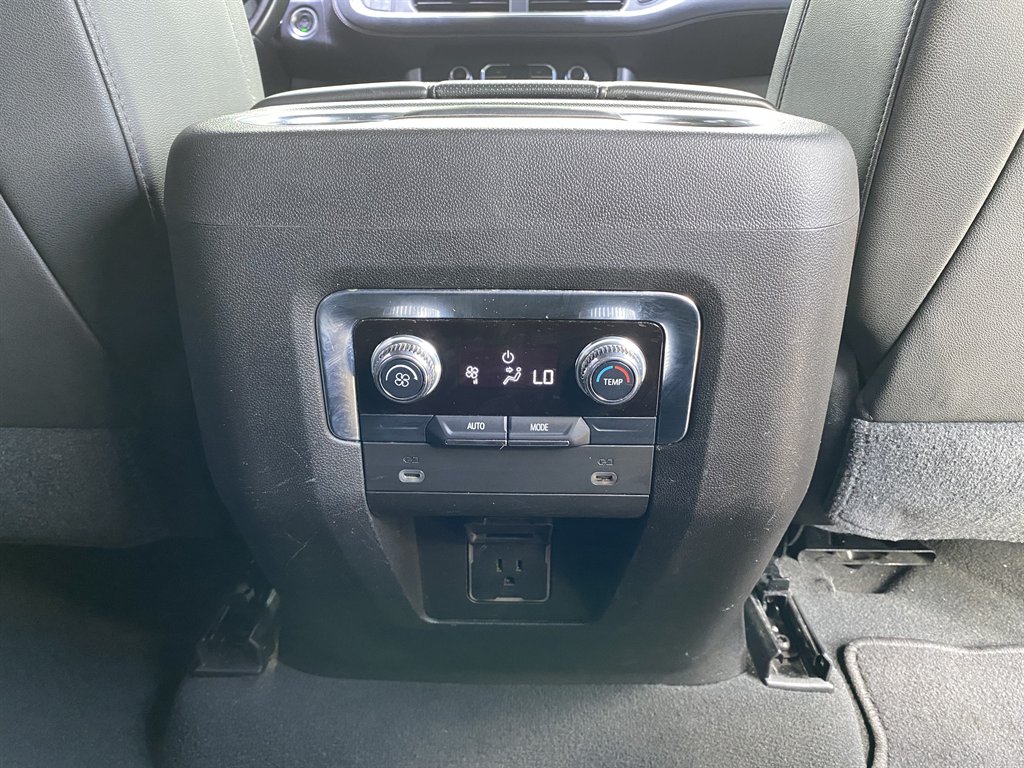 2021 GMC Yukon - $32,999