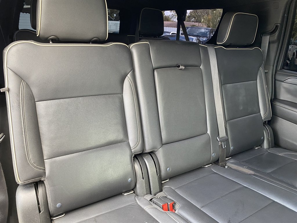 2021 GMC Yukon - $32,999
