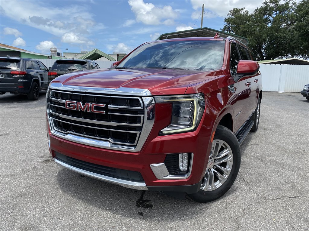 2021 GMC Yukon - $32,999