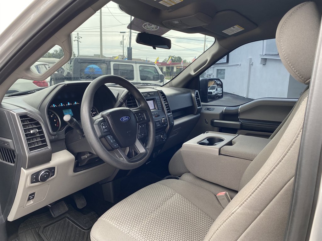2018 Ford F-150 - $18,999