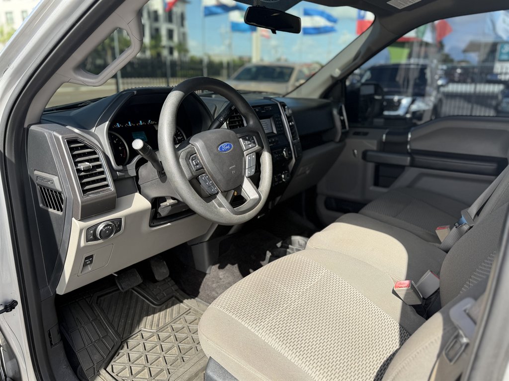 2018 Ford F-150 - $18,999