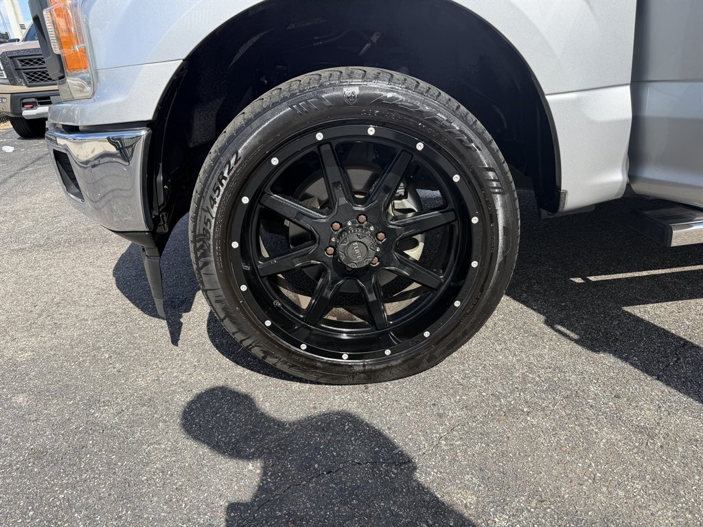 2018 Ford F-150 - $18,999