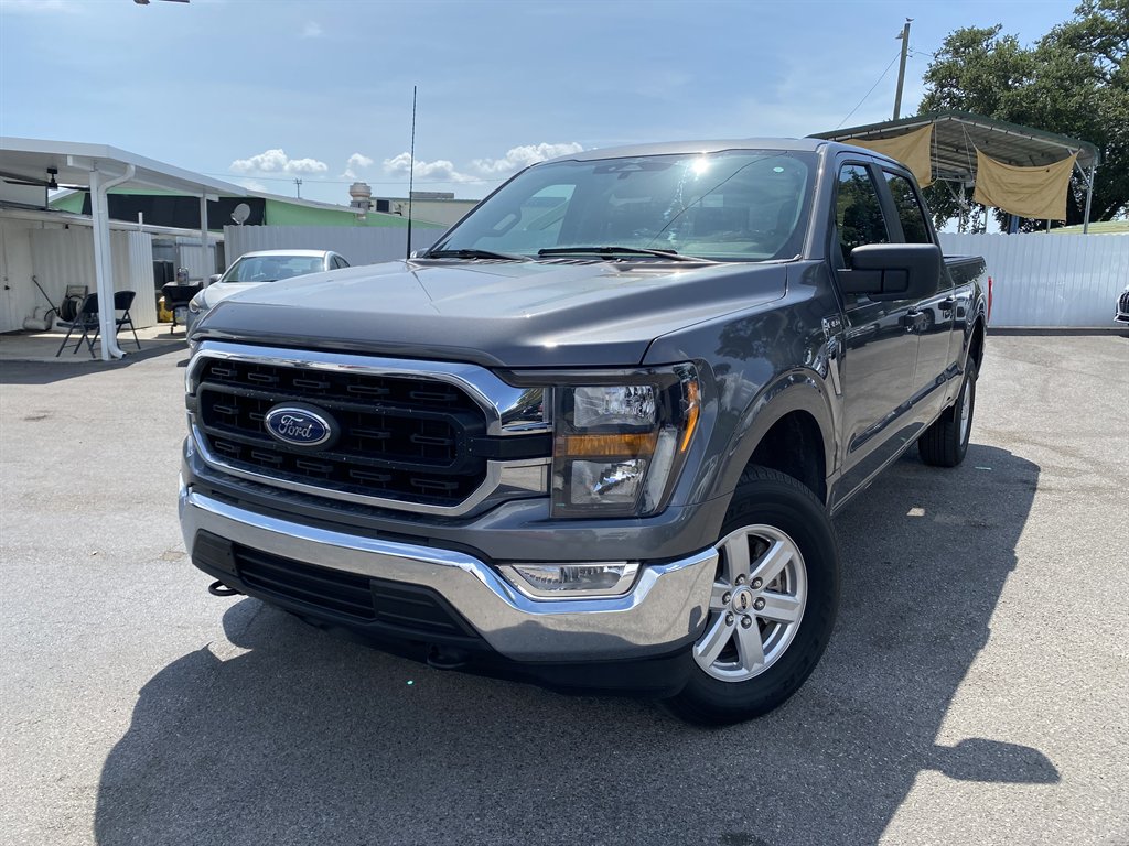 2023 Ford F-150 - $29,999