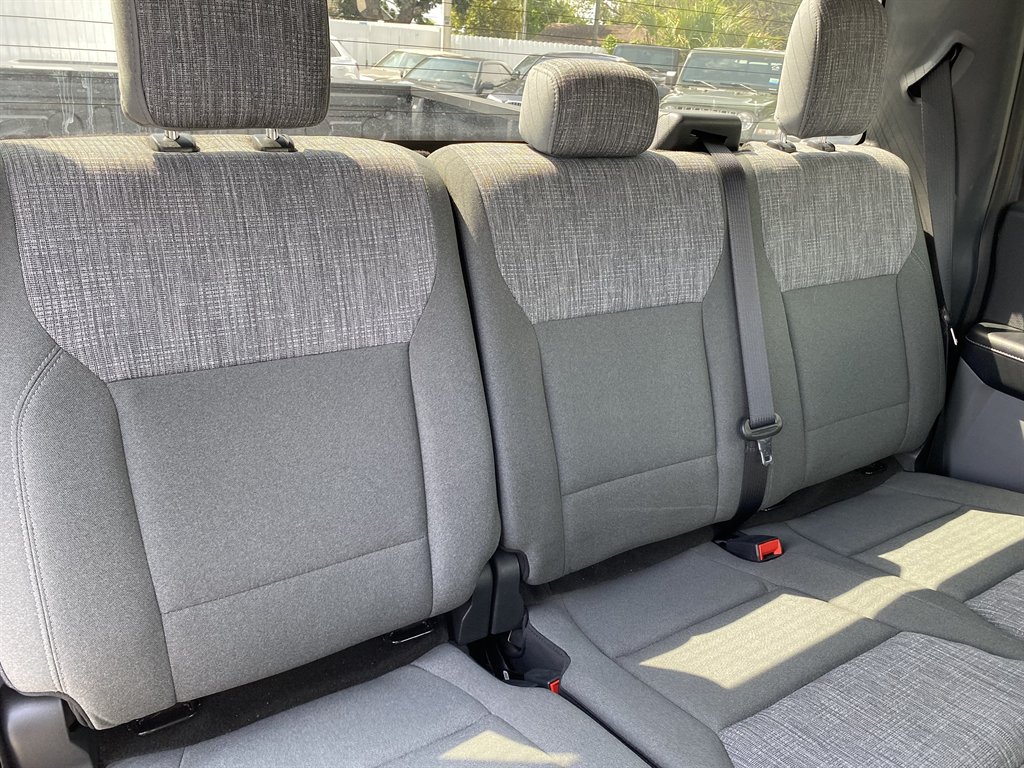 2023 Ford F-150 - $29,999