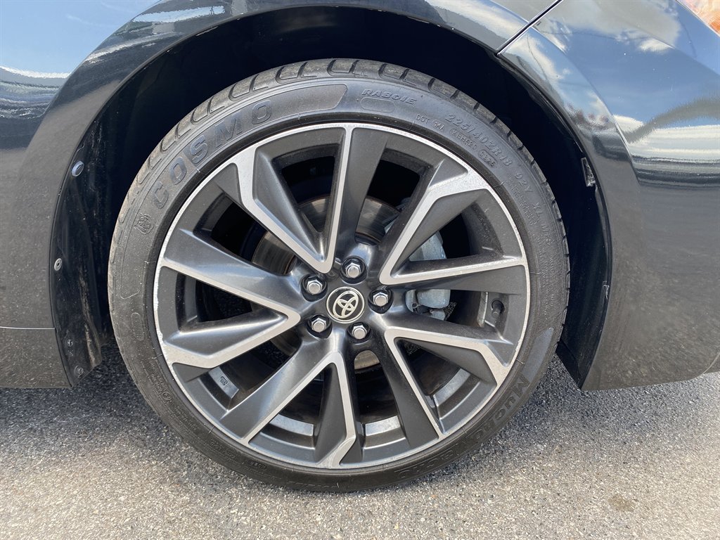 2021 Toyota Corolla - $18,999