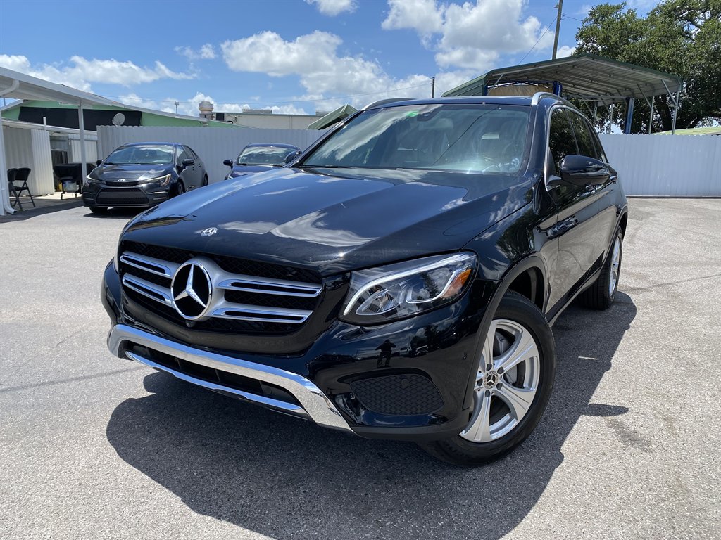 2018 Mercedes-Benz C-Class - $17,999