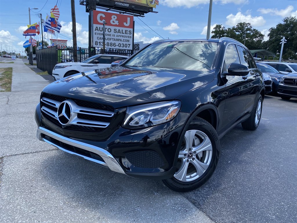 2018 Mercedes-Benz C-Class - $17,999