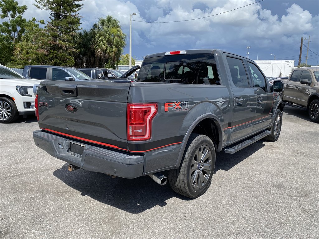 2016 Ford F150 - $23,999