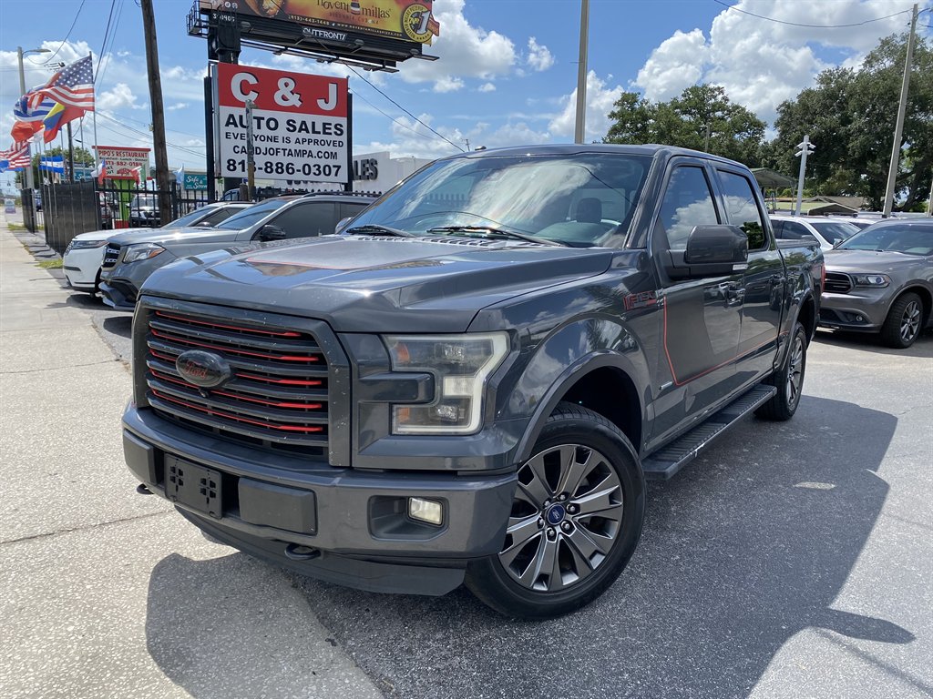 2016 Ford F150 - $23,999
