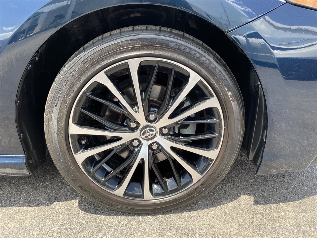 2019 Toyota Camry - $16,999