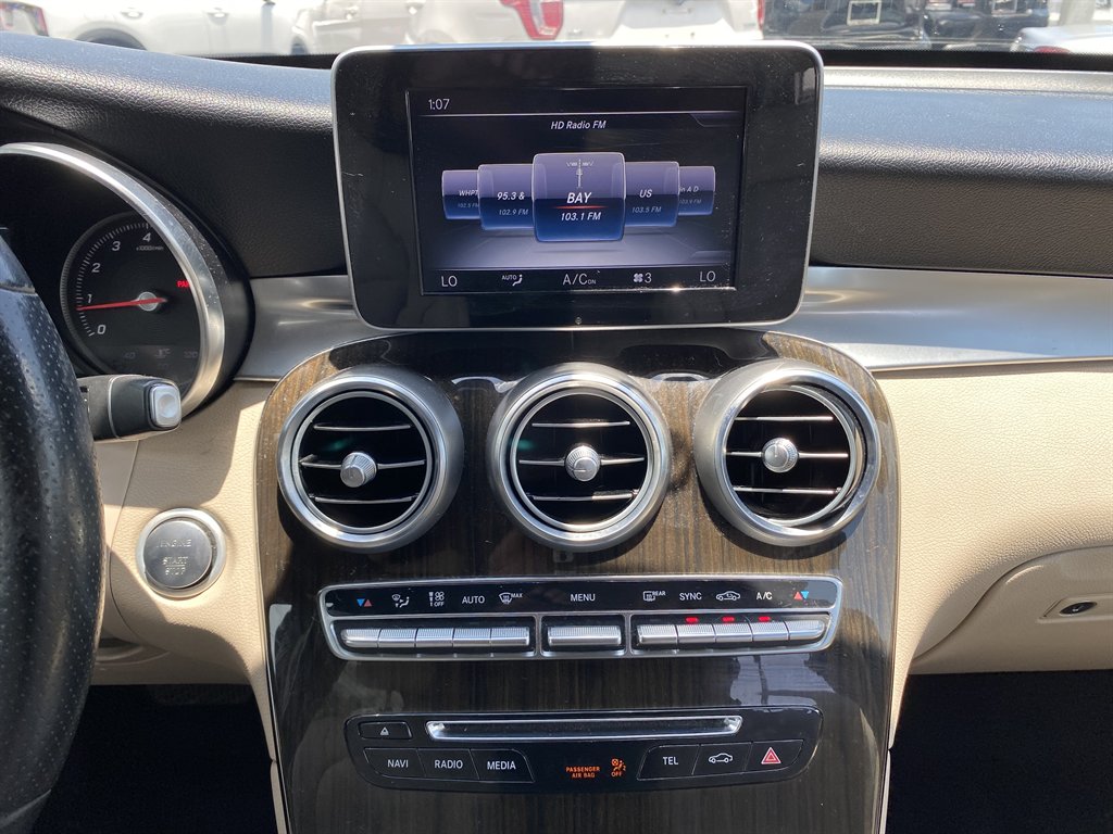2017 Mercedes-Benz GLC - $17,999
