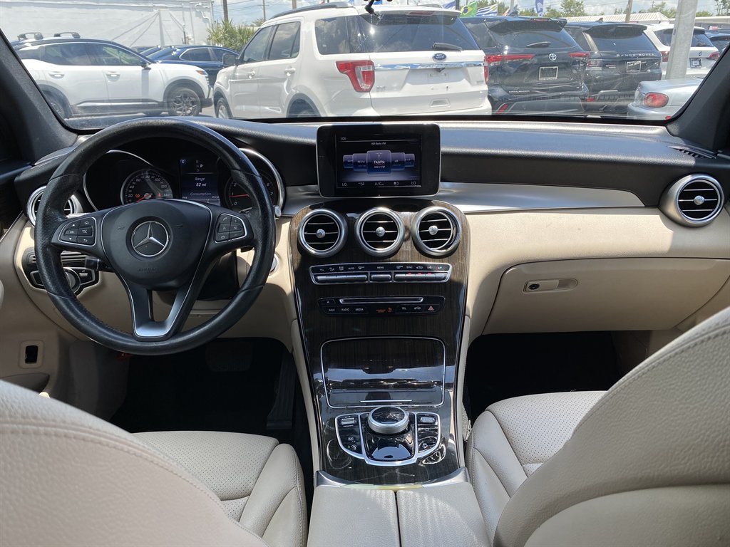 2017 Mercedes-Benz GLC - $17,999